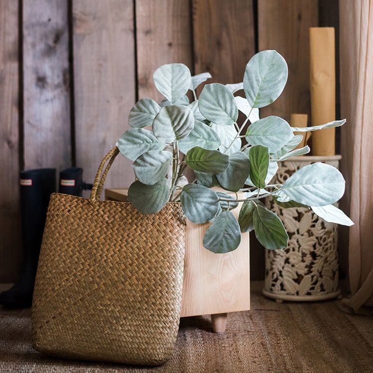 Faux Dans Leaf Stem