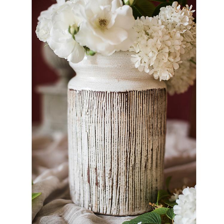Abstract Stripe Ceramic Vase